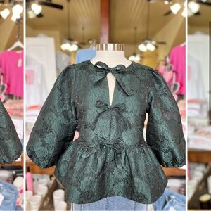 Elegant Green Jacquard Blouse with Bow Details